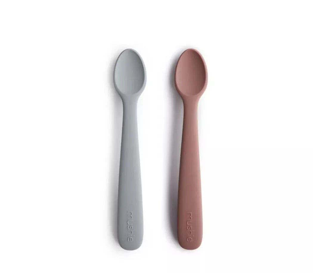 Lot de 2 Cuillères en Silicone pour bébé Coloris Stone / Cloudy Mauve